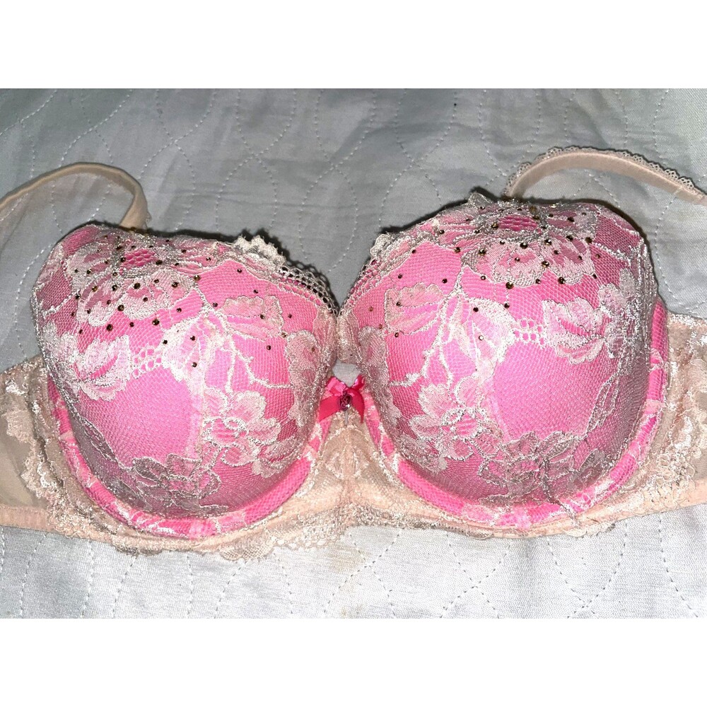 Victoria’s Secret Body by Victoria Lightly Lined Demi Bra 32DDD Lace Rhinestones